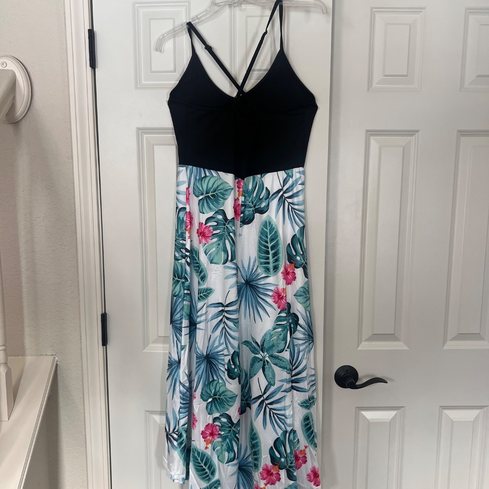 High Low Tropical Maxi Dress, Size Medium, NWT, Floral Asymmetrical - Picture 2 of 8